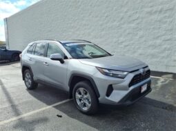 Toyota RAV4 Hybrid full