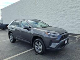 Toyota RAV4 Hybrid full