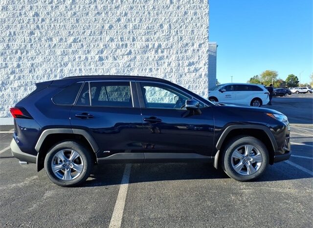 
 Toyota RAV4 Hybrid full									