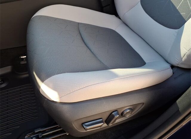 
 Toyota RAV4 Hybrid full									