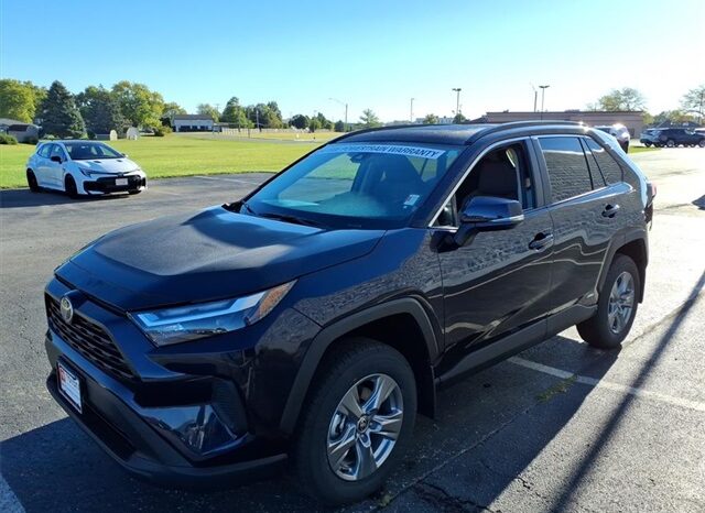 
 Toyota RAV4 Hybrid full									