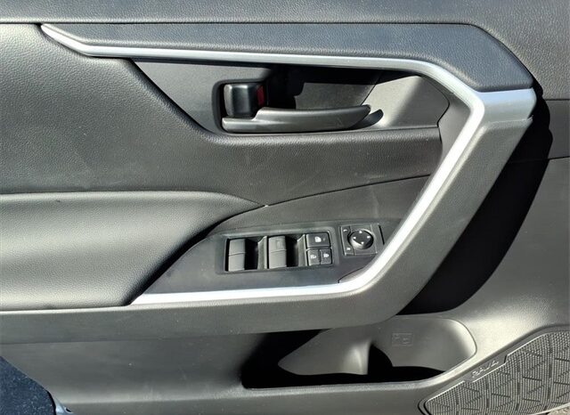 
 Toyota RAV4 full									