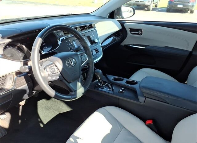 
 Toyota Avalon full									