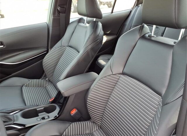 
 Toyota Corolla full									