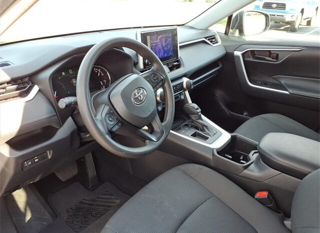 
 Toyota RAV4 full									