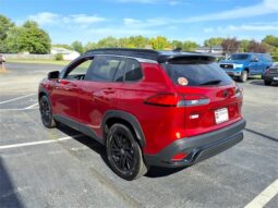 Toyota Corolla Cross full