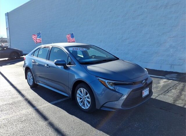 
 Toyota Corolla Hybrid full									
