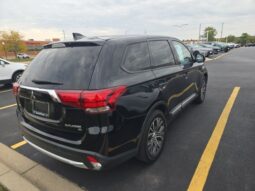 Mitsubishi Outlander full