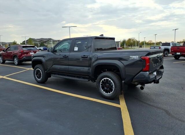 
 Toyota Tacoma full									