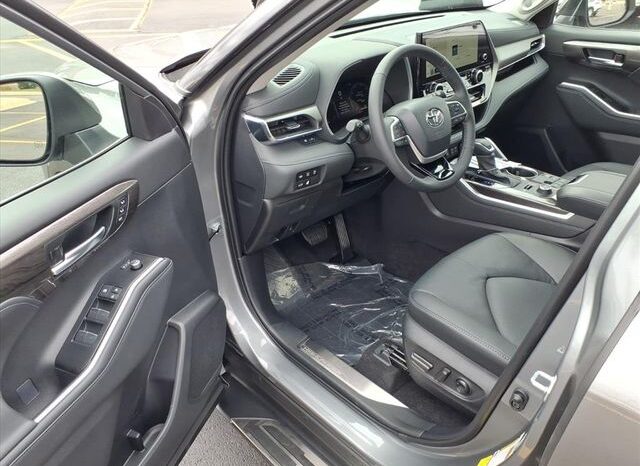 
 Toyota Highlander full									