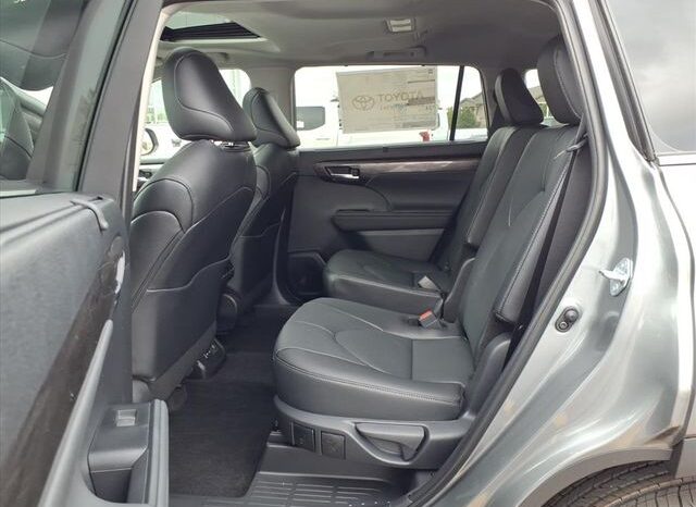 
 Toyota Highlander full									