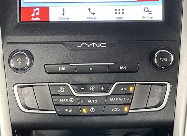 
 Ford Fusion full									