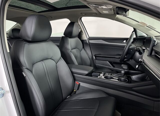 
 Kia K5 full									