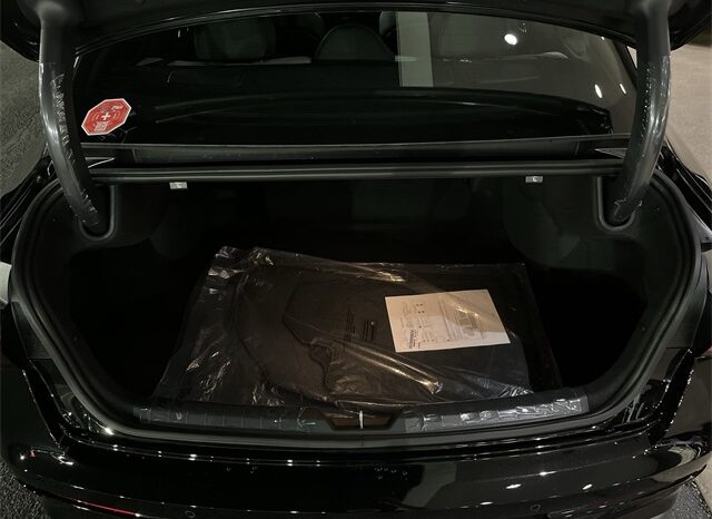 
 Kia K5 full									