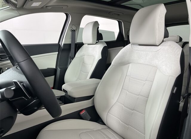 
 Kia Sportage Hybrid full									