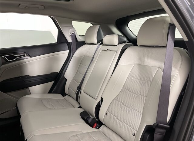 
 Kia Sportage Hybrid full									
