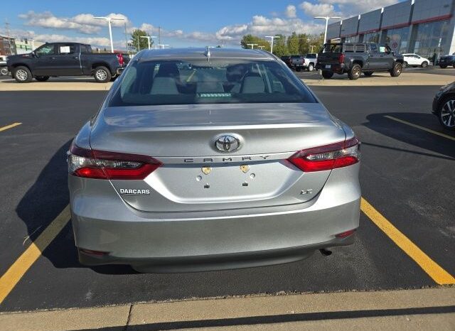 
 Toyota Camry full									
