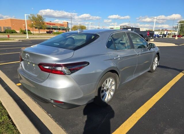 
 Toyota Camry full									