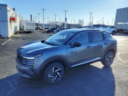 Nissan Kicks full