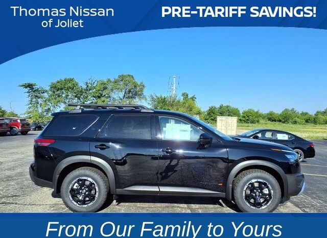 
 Nissan Pathfinder full									
