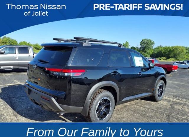 
 Nissan Pathfinder full									