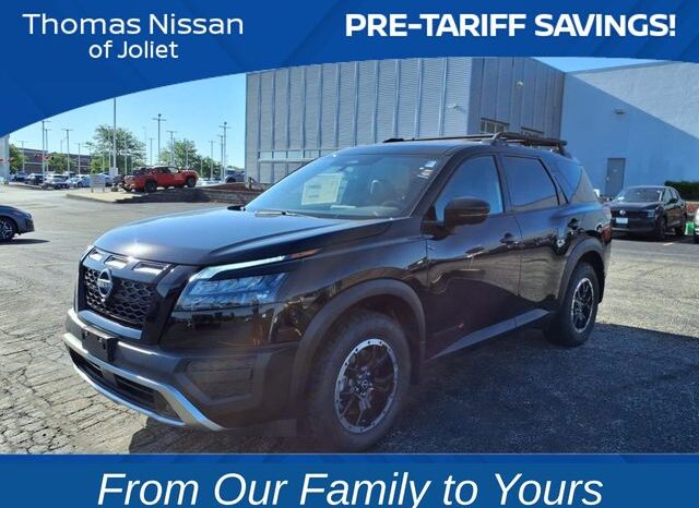 
 Nissan Pathfinder full									