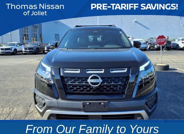 
 Nissan Pathfinder full									