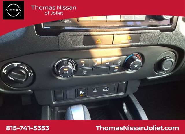 
 Nissan Frontier full									