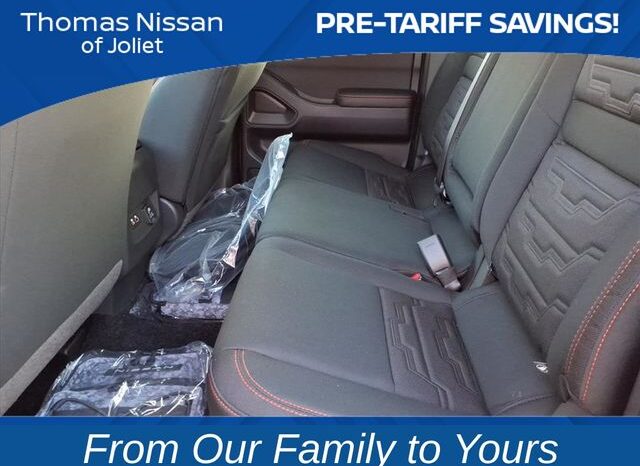 
 Nissan Frontier full									