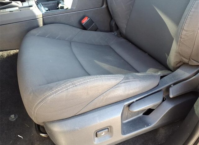 
 Toyota Tacoma full									
