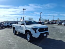 
 Toyota Tacoma full									
