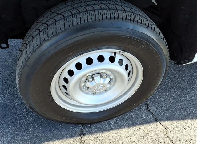 
 Toyota Tacoma full									