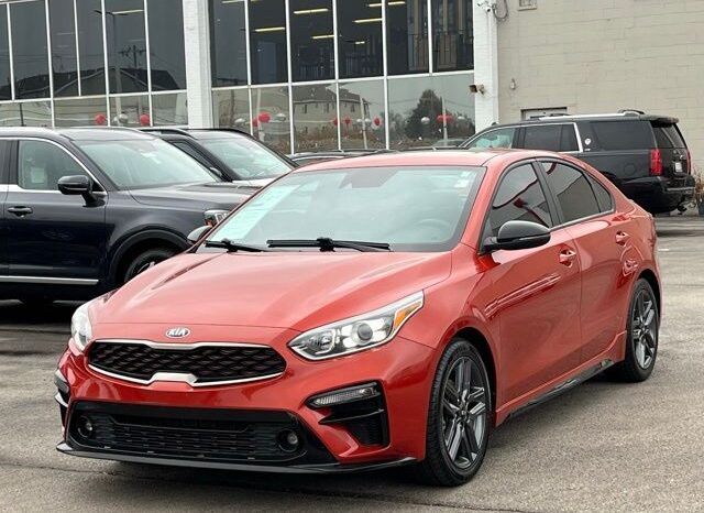 
 Kia Forte full									