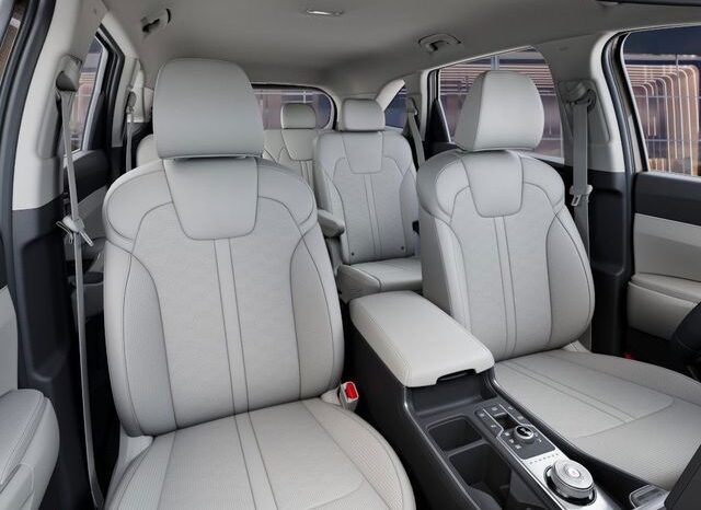 
 Kia Sorento Hybrid full									