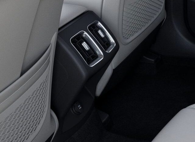 
 Kia Sorento Hybrid full									