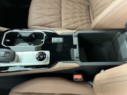 
 Mitsubishi Outlander full									