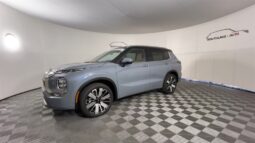 
 Mitsubishi Outlander full									