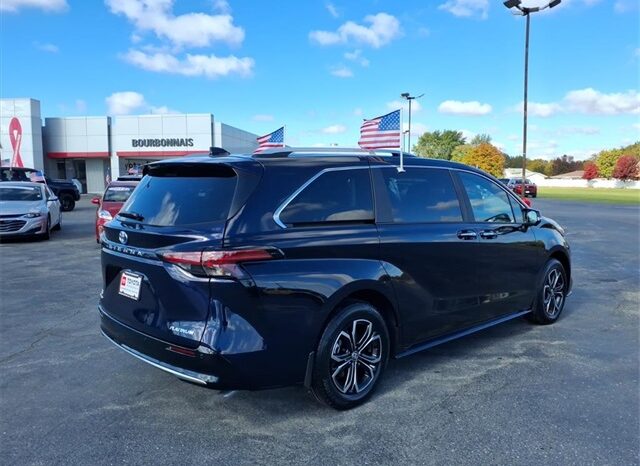 
 Toyota Sienna full									
