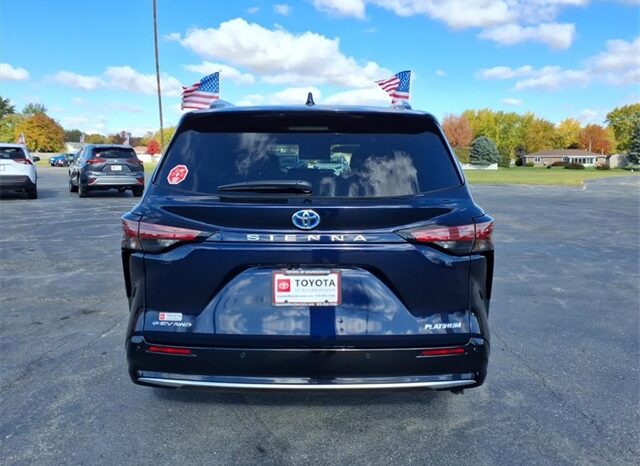 
 Toyota Sienna full									