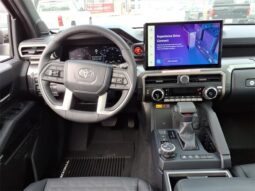 Toyota Tacoma full