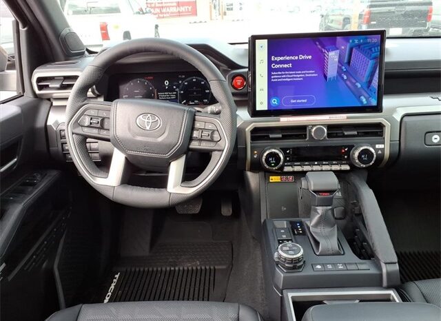 
 Toyota Tacoma full									