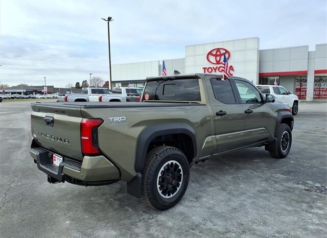 
 Toyota Tacoma full									