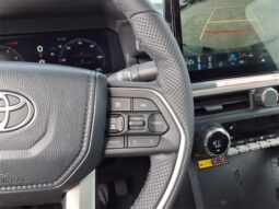 Toyota Tacoma full