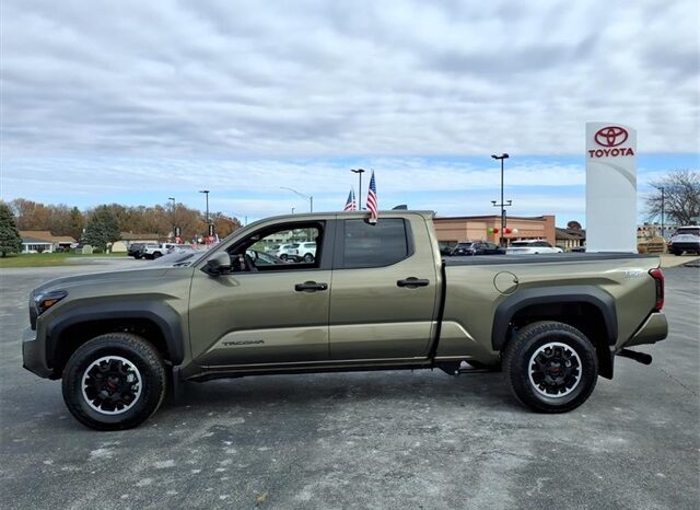 
 Toyota Tacoma full									