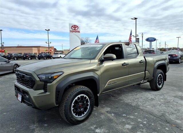 
 Toyota Tacoma full									