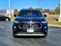 
 Toyota Highlander full									