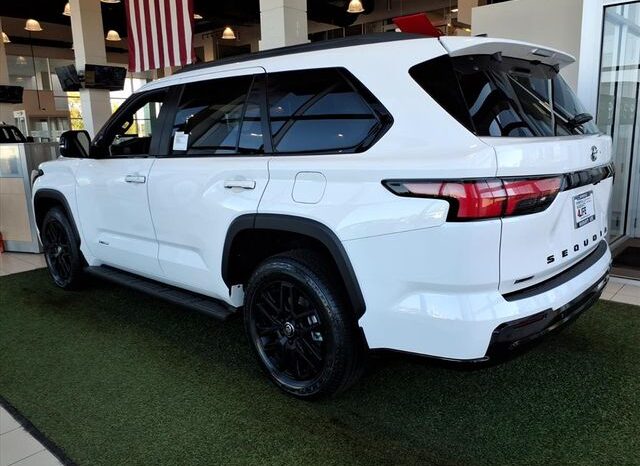 
 Toyota Sequoia full									