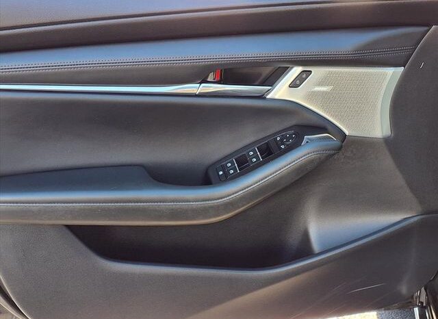 
 Mazda Mazda3 full									