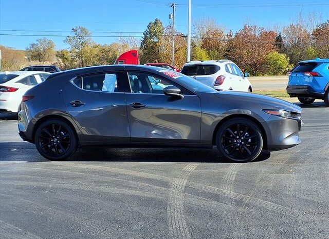 
 Mazda Mazda3 full									