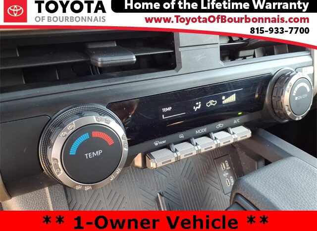 
 Toyota Tacoma full									